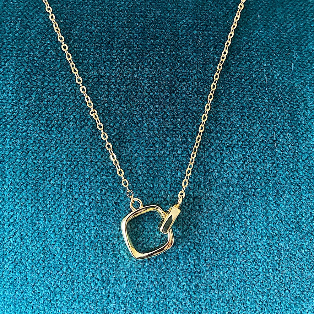 NWT FLNEOO Necklace, Interlaced Squares, Geometric, with Chain, 14k Gold Plated